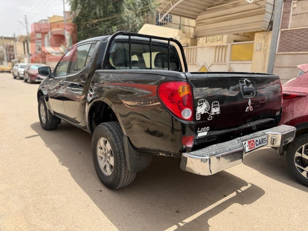 ميتسوبيشي L200